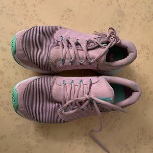 Under Armour Youth size 7Y Purple and teal sneaker